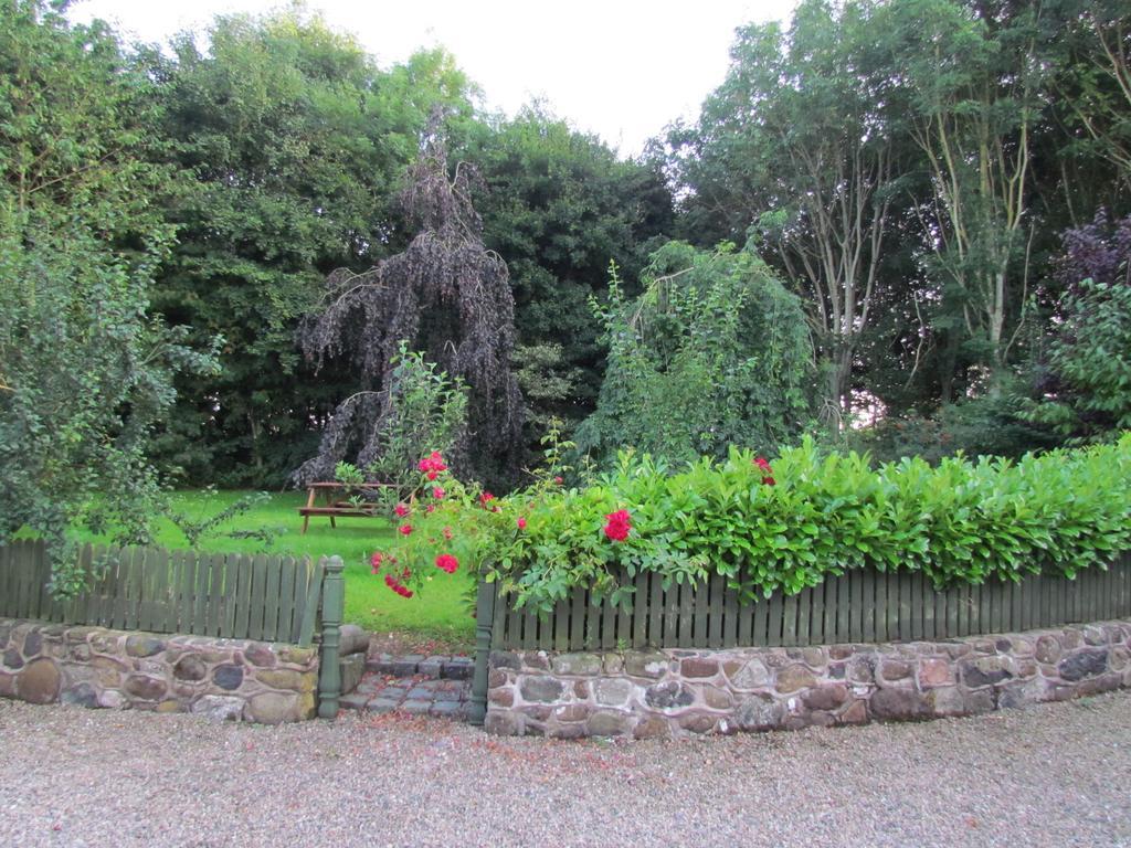 Berwick Hall Cottage Moira  Rum bild